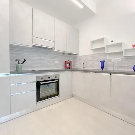 Appartamento Elegante - Parcheggio - Ac *